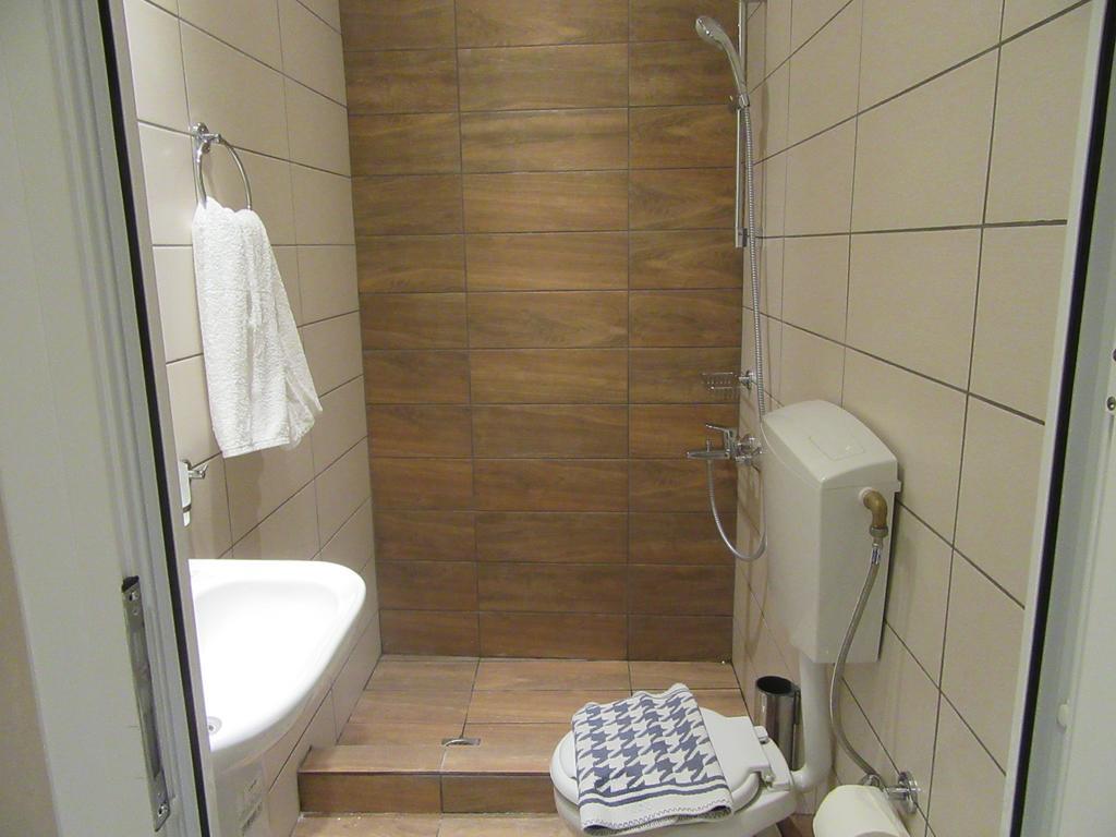 Aparthotel Avra