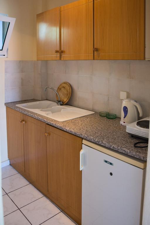Avra Aparthotel